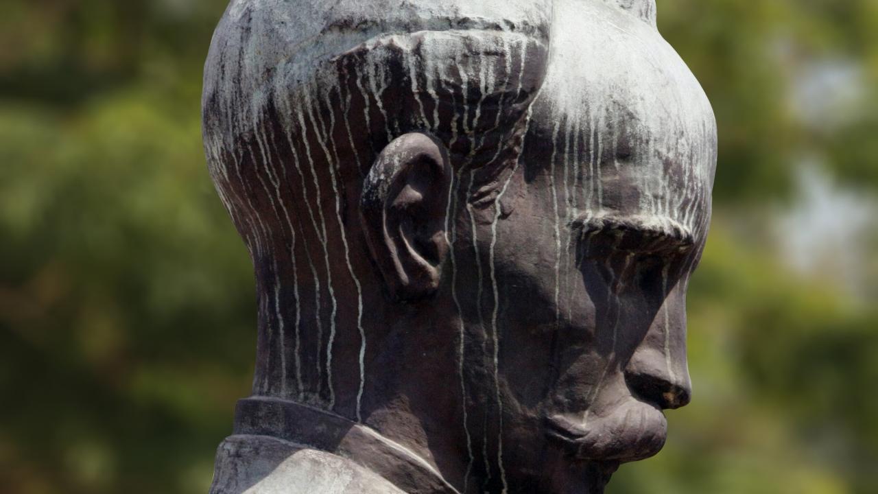 Busto de José Martí.