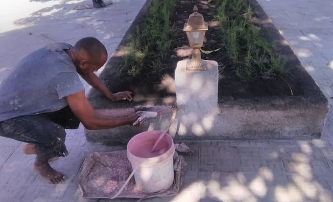 Trabajador de la Empresa de Servicios Comunales de Santiago de Cuba.