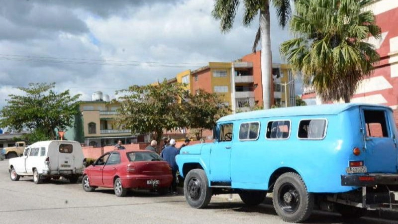 Un vehículo de transporte privado en Sancti Spíritus.