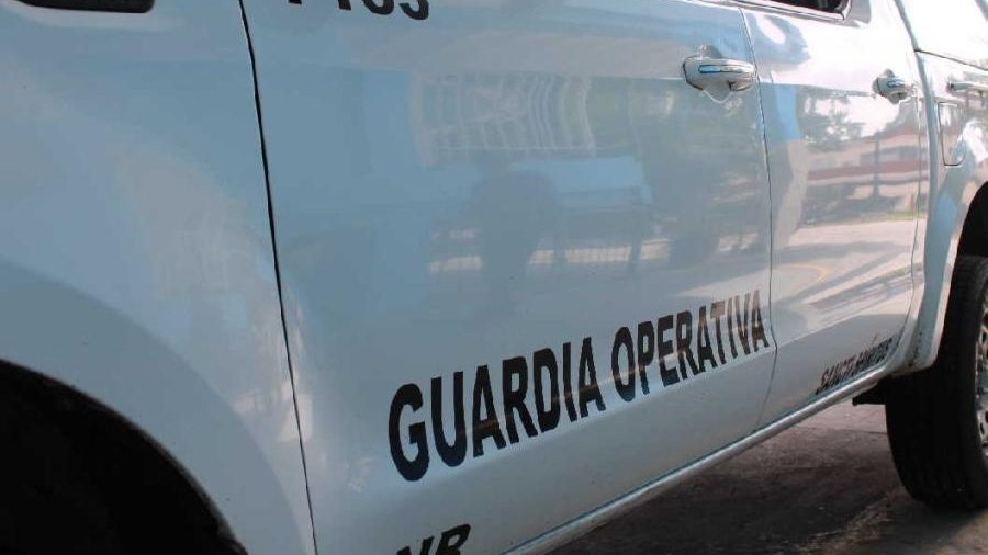 Vehículo policial del MININT en Sancti Spíritus.