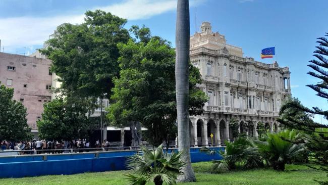 Consulado español en La Habana.