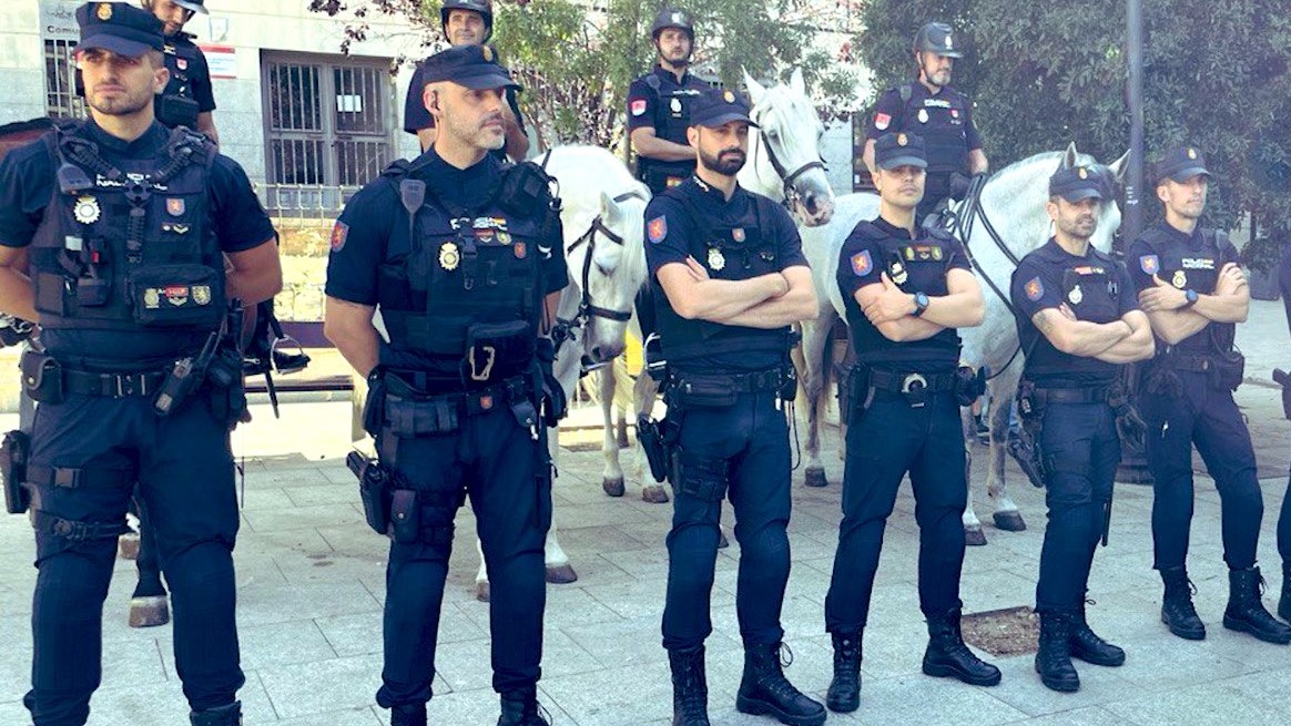 Agente de la Policía Nacional en España.