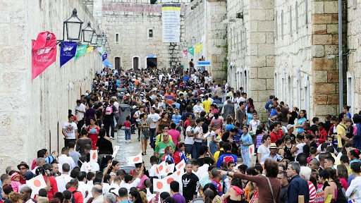 Fortaleza de San Carlos de la Cabaña durante una edición anterior de la feria.