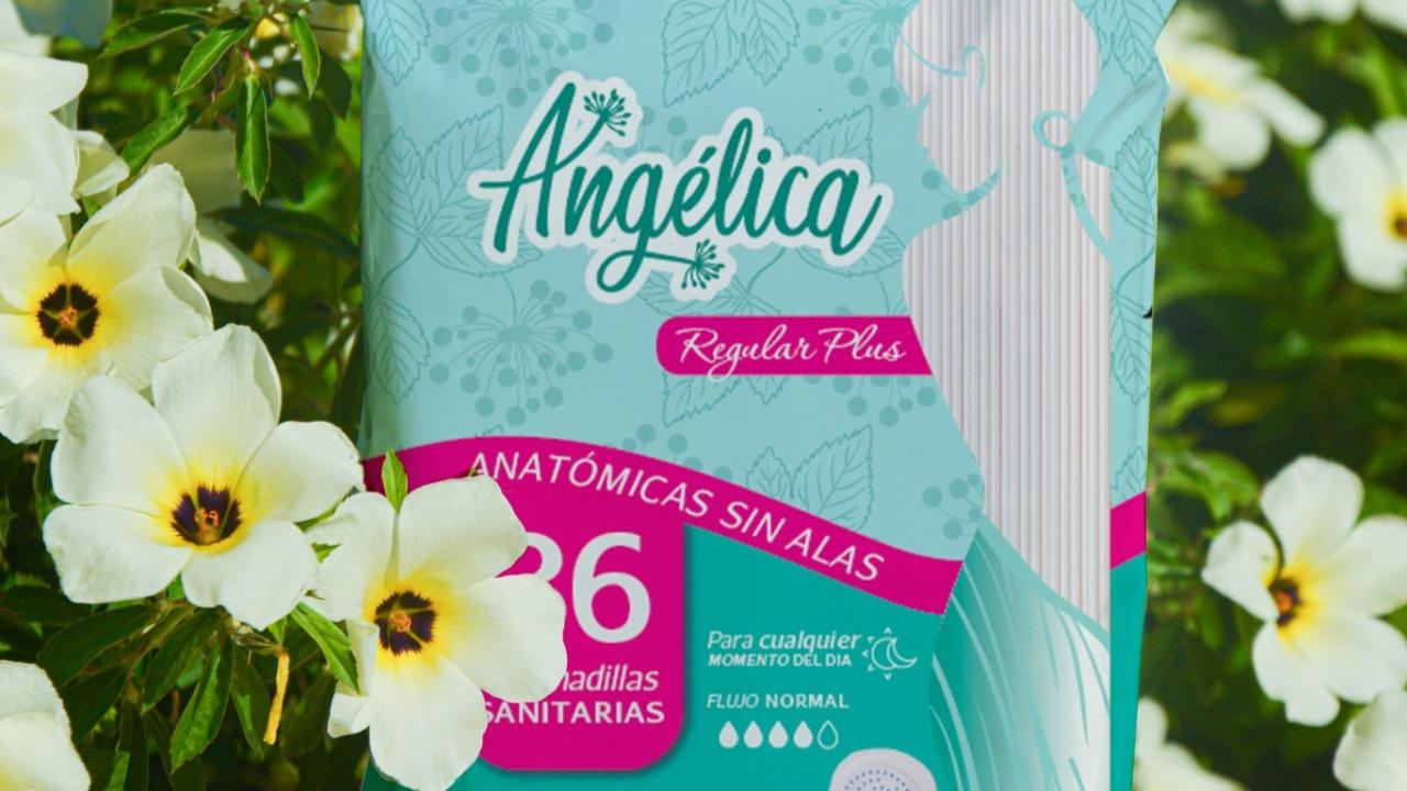 Almohadillas sanitarias producidas por la empresa cubano-italiana Arthis S.A.