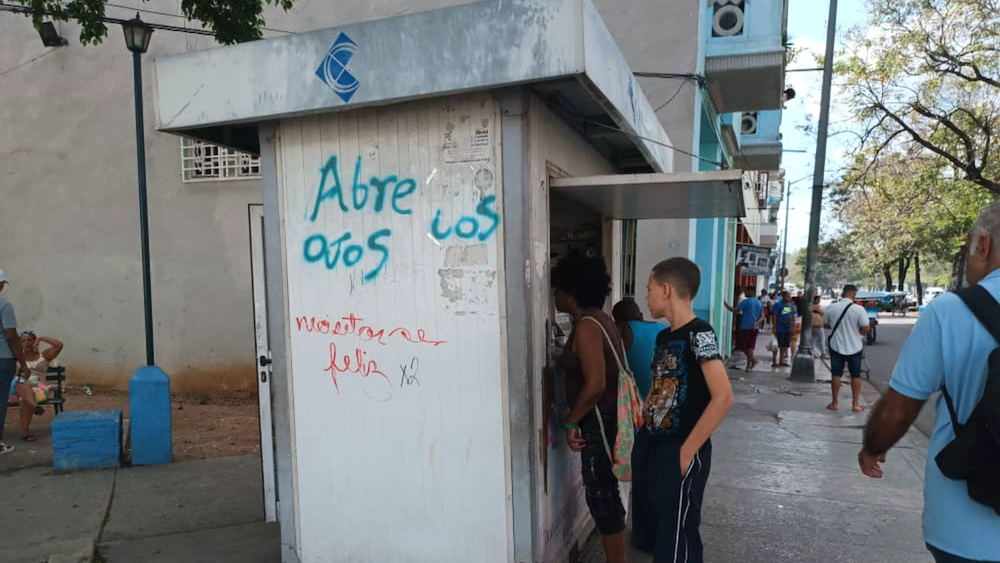 Pintada en un quiosco en La Habana.