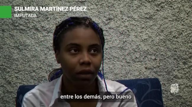 La influencer cubana Sulmira Martínez Pérez expuesta en la televisión.