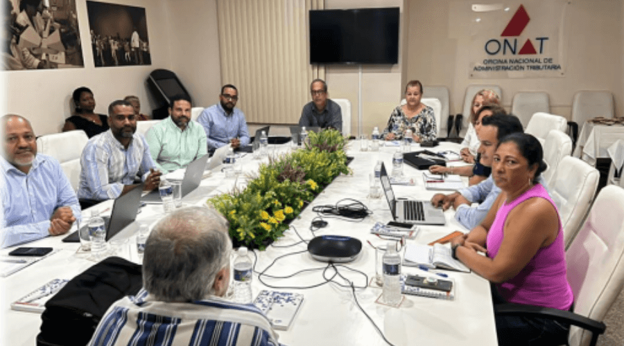 Reunión de la directiva de la ONAT, La Habana.